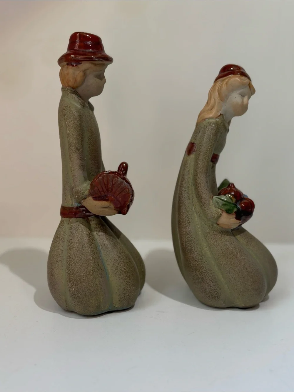 Vintage Pier One Thanksgiving Pilgrim Figurines Boy and Girl